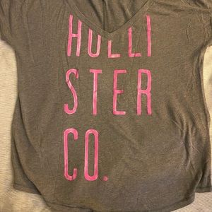 hollister t shirt